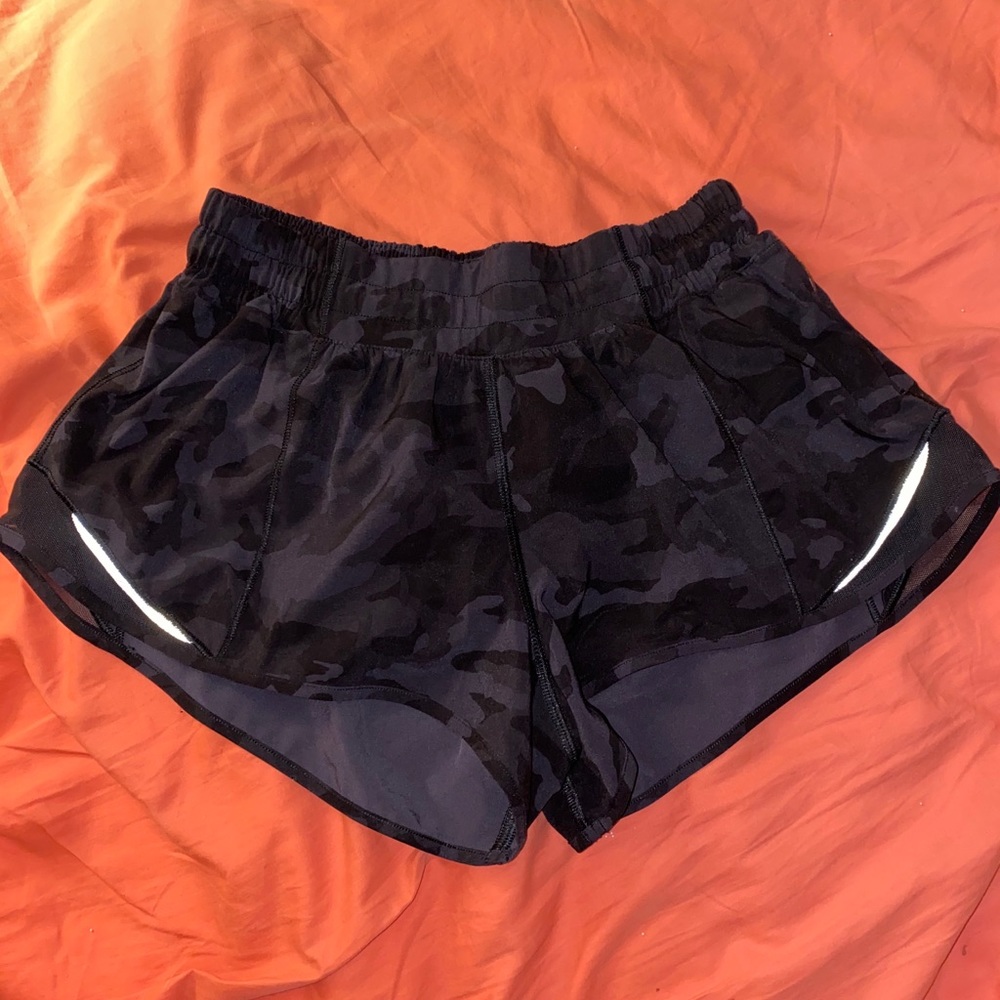 Lululemon Incognito Camo shorts